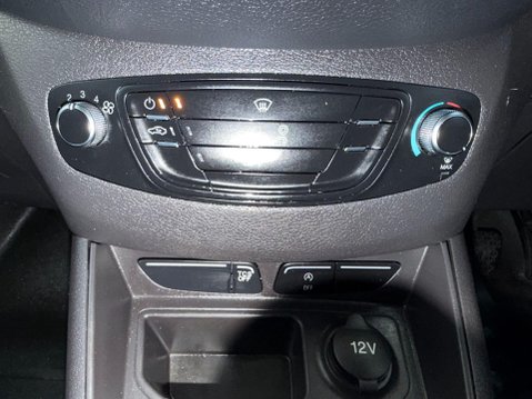 Ford Transit Courier 1.5 TDCi Panel Van 5dr Diesel Manual L1 Euro 6 (SLD) (75 ps) 34