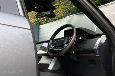 Land Rover Range Rover 3.0 Range Rover Autobiography D MHEV Auto 4WD 5dr 31