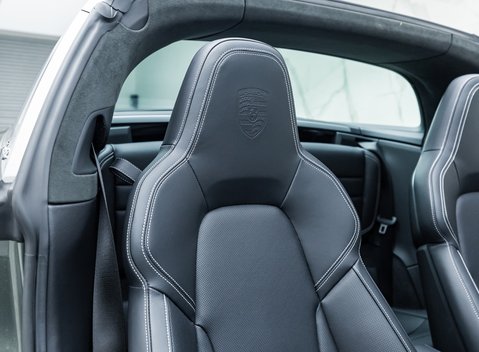 Porsche 911 Targa 4S (992) 21