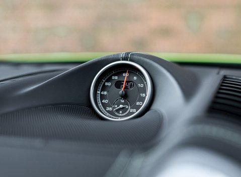 Porsche Cayenne Turbo S 18