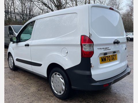 Ford Transit Courier 1.5 TDCi Panel Van 5dr Diesel Manual L1 Euro 6 (SLD) (75 ps) 13