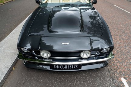 Aston Martin V8 Vantage X-Pack Volante 11