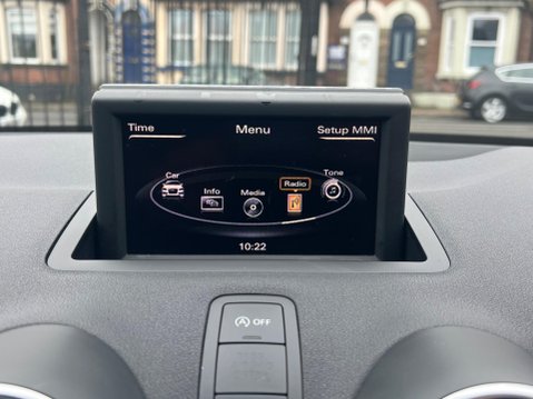 Audi A1 1.2 TFSI SE Euro 5 (s/s) 3dr 28