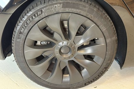 Tesla Model 3 (Dual Motor) Long Range Saloon 4dr Electric Auto 4WDE (346 ps) 80