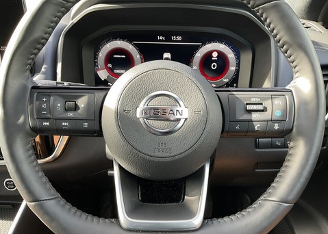 Nissan Qashqai DIG-T TEKNA PLUS MHEV 27