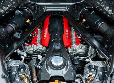 Ferrari SF90 Stradale 42