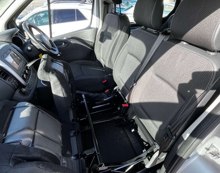 Renault Trafic 2.0 Trafic Sport Energy dCi 5dr 59