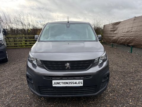 Peugeot Partner 1.5 BlueHDi 1000 Asphalt Standard Panel Van EAT8 SWB Euro 6 (s/s) 5dr 3