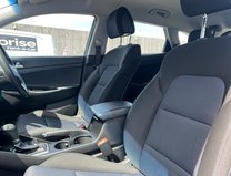 Hyundai TUCSON (Sold)1.7 CRDi Blue Drive SE Nav SUV 5dr Diesel DCT Euro 6 (s/s) (141 ps) 18
