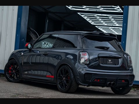 Mini Hatch 2.0 John Cooper Works 3dr 31