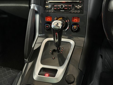 Peugeot 3008 E-HDI ALLURE 18