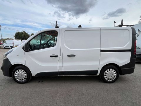 Vauxhall Vivaro 1.6 Vivaro 2700 CDTI 8