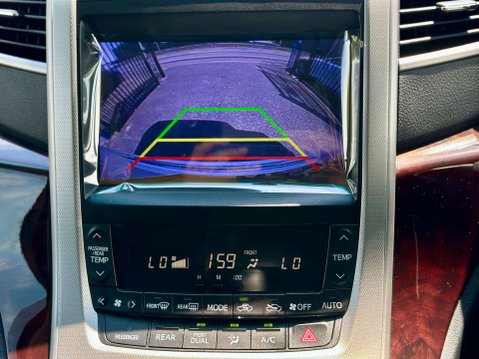 Toyota Vellfire ELECTRIC DISABILITY SEAT+GRADE 4B 9