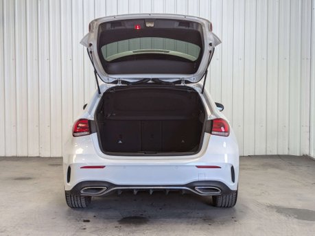 Mercedes-Benz A Class 1.3 A 200 AMG Line Exeutive Auto 5dr 44