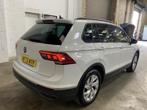 Volkswagen Tiguan LIFE TSI DSG 5