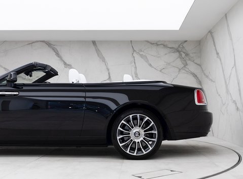 Rolls-Royce Dawn 25