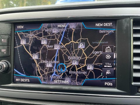 SEAT Leon 1.2 TSI SE Dynamic Technology Euro 6 (s/s) 5dr 39