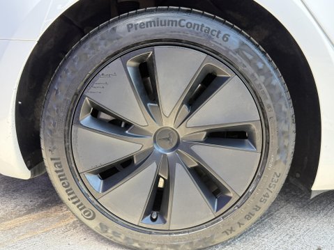Tesla Model 3 Saloon 4dr Electric Auto RWD (208 ps) 15