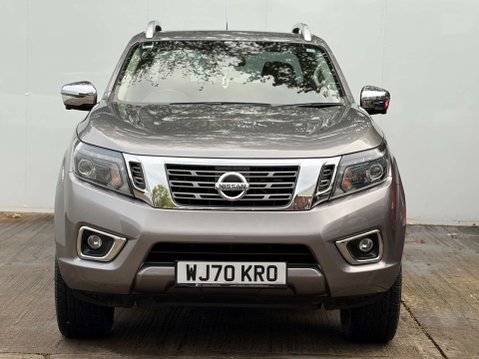 Nissan Navara 2.3 Navara Tekna dCi 4WD 5dr 42