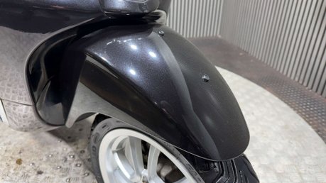 Piaggio Vespa Primavera 2021 9K LONG MOT SERVICED 125CC LEARNER LEGAL SCOOTER 31