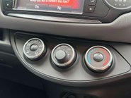 Toyota Yaris 1.3 Yaris Icon VVT-i 5dr 21