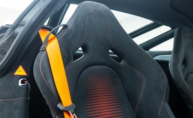 McLaren 765LT 17