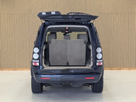 Land Rover Discovery 3.0 Discovery SE Tech SDV6 Auto 4WD 5dr 27