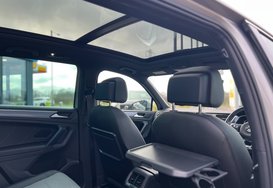 Volkswagen Tiguan SEL 1.5 TSI EVO DSG AUTOMATIC 27