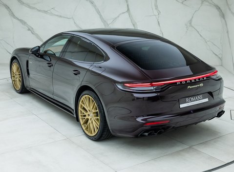 Porsche Panamera 4S E-Hybrid 7
