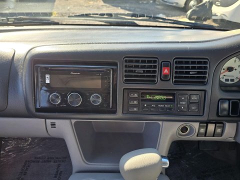 Mazda B Friendee Aero City Runner 35