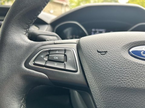 Ford Focus ZETEC S 20