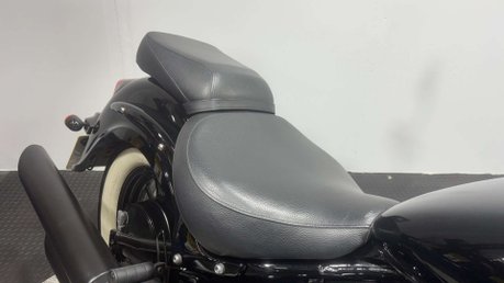 Suzuki Intruder 800 VL 2015 26K CUSTOM LOOKS MOT SERVICED CRUISER BIKE 800CC A2 9