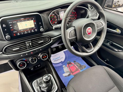 Fiat Tipo 1.6 MultiJetII Lounge Euro 6 (s/s) 5dr 13