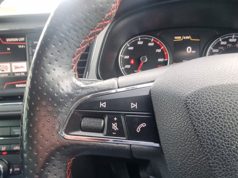 SEAT Leon ECOTSI FR TECHNOLOGY 40