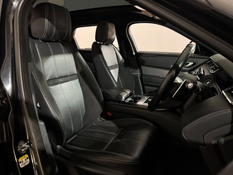 Land Rover Range Rover Velar R-DYNAMIC SE 17