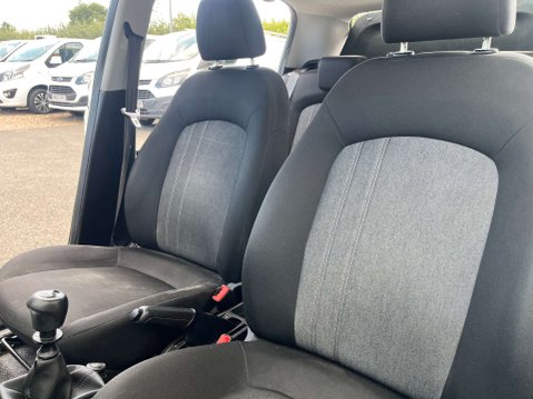 Fiat Punto 1.2 Punto Pop+ 5dr 40