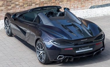 McLaren 570S Spider 13