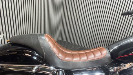 Harley-Davidson Dyna 1690 FXDL LOW RIDER 2015 ONLY 15K SPORTS EXHAUST NEW MOT 16
