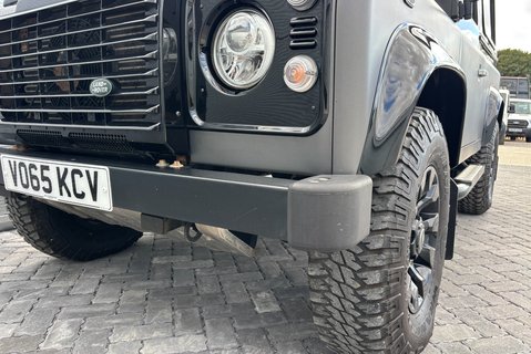 Land Rover Defender 90 TD Autobiography Station Wagon - 1/100 Made - LR Service History 19