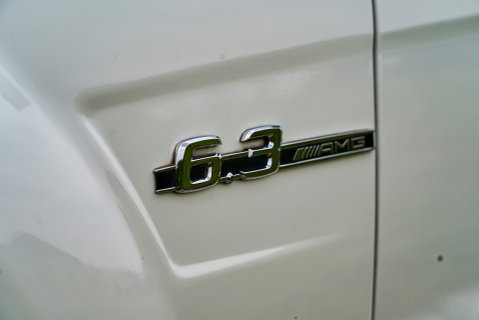 Mercedes-Benz C Class C63 AMG EDITION 507 21