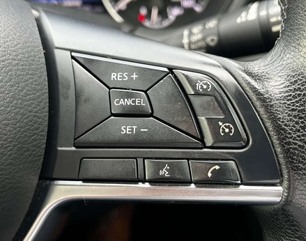 Nissan Juke 1.6 Juke Premiere Edition HEV CVT 5dr 65