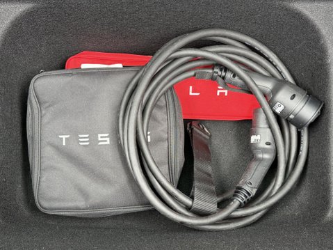 Tesla Model Y (Dual Motor) Long Range SUV 5dr Electric Auto 4WDE (384 bhp) 22