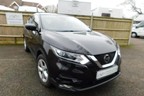 Nissan Qashqai 1.3 DIG-T ACENTA PREMIUM 5 Dr