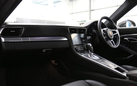 Porsche 911 991.2 Carrera PDK - Lovely Low Mileage Example 4