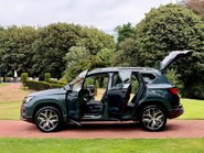 SEAT Ateca ECOTSI FR SPORT DSG 13