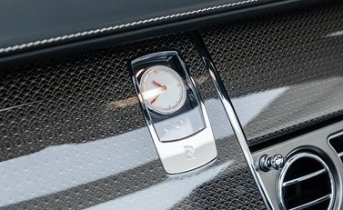 Rolls-Royce Dawn Black Badge 21