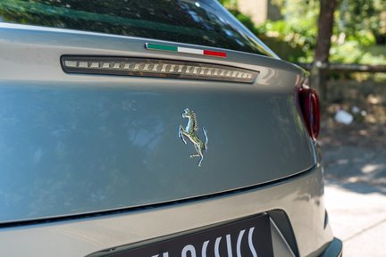 Ferrari GTC4 Lusso T V8 13