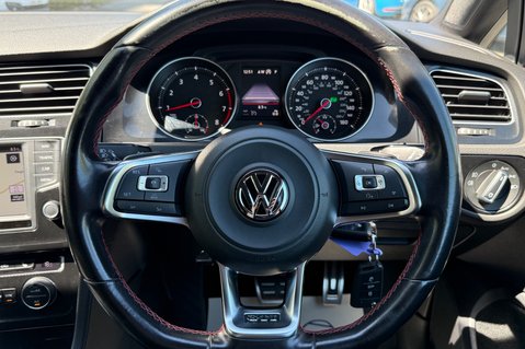 Volkswagen Golf GTI LAUNCH DSG - APPLE CAR PLAY - 2 OWNERS - 9 SERVICES RECORDED 7