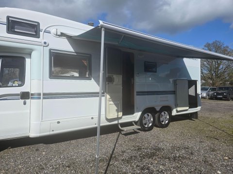 Auto-Trail Chieftain Motor Home 23
