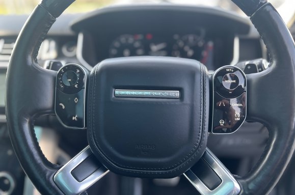Land Rover Range Rover 3.0 SDV6 VOGUE AUTO 25
